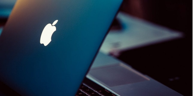 Довго чекали. Apple презентує iMac і MacBook Pro наприкінці жовтня — ЗМІ