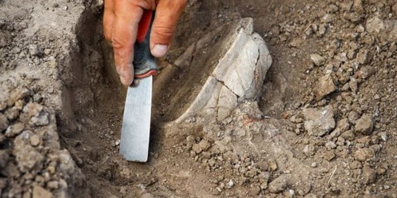 Чогось не вистачає. У Німеччині знайшли 1000-річний скелет дворянки з моторошною деталлю