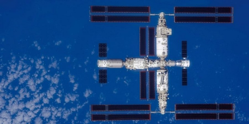 Вражає. Китай уперше показав фото орбітальної станції Тяньгун